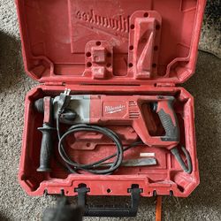 Milwaukee Rotary Hammer 