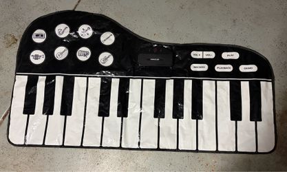 Piano mat toy