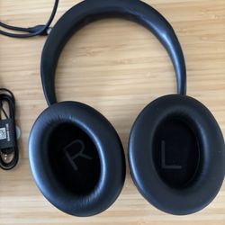 Bose Noise Canceling  Nc700