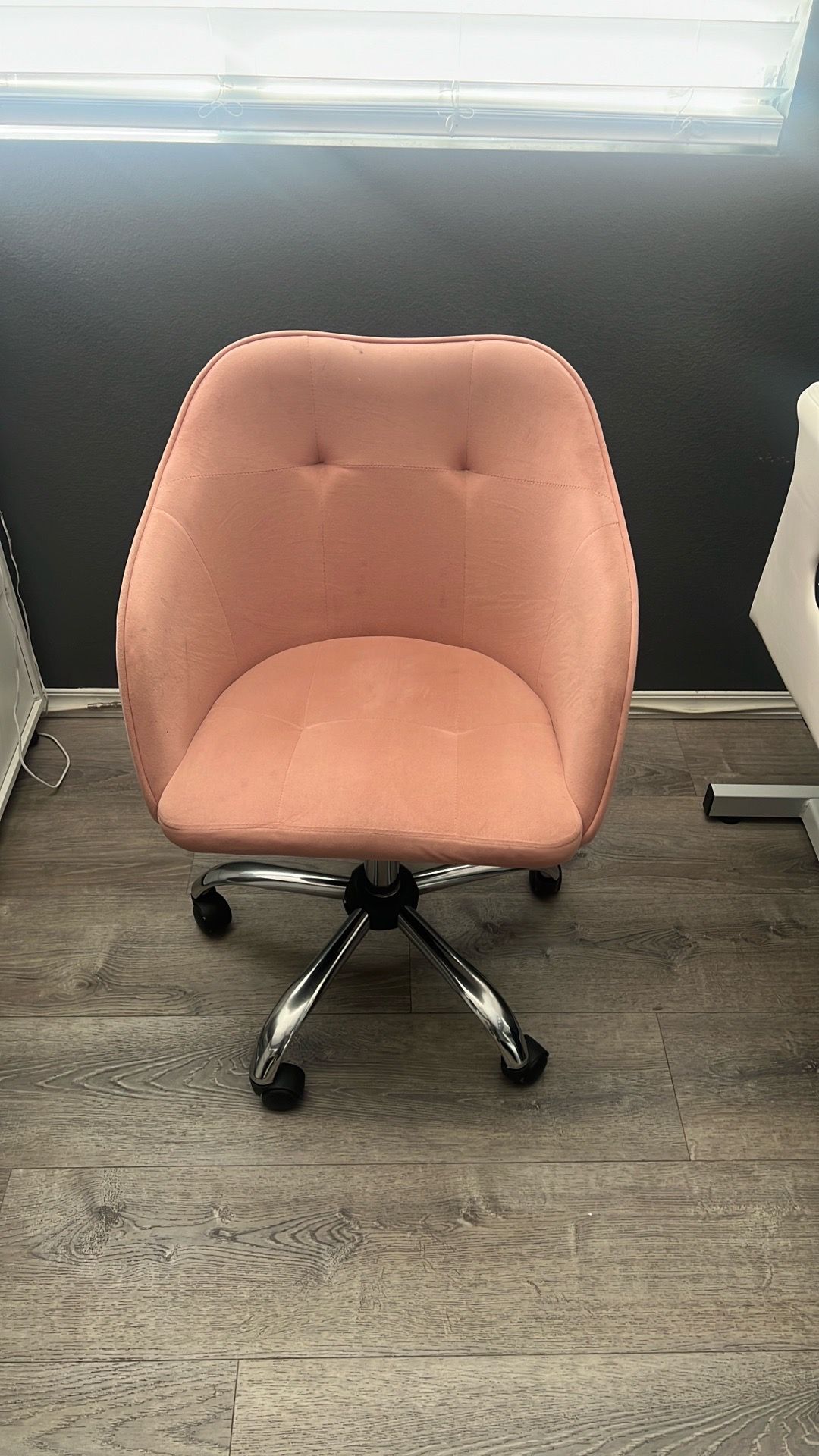 pink chair