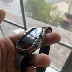 Apple Watch Ultra 2 – 49 mm Titanium Case (GPS+Cellular) – Excellent Condition