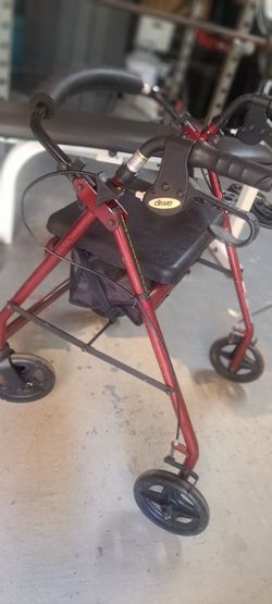 Walker with seat
