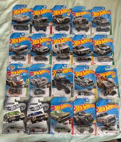 Hot Wheels Die-Cast Cars Lot of 20