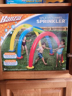 Splash Tunnel Sprinkler