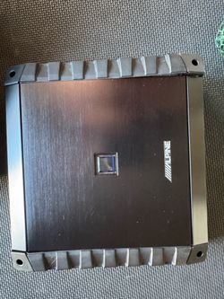 Alpine S2-A60M S-Series mono subwoofer amplifier — 600 watts RMS x 1 at 2 ohms