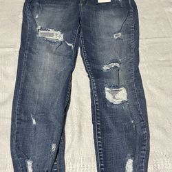 Cello Jeans Women's Juniors Mid Rise Distressed Skinny Jeans