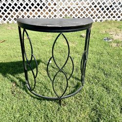Corner Table 