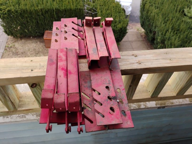 Roof Brackets