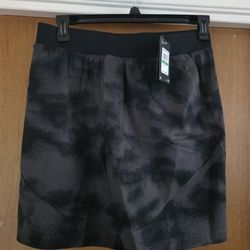 Men's Under Armor Shorts Large Fitted 