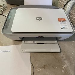 HP 2700e wireless all in one printer scanner copier *needs black ink
