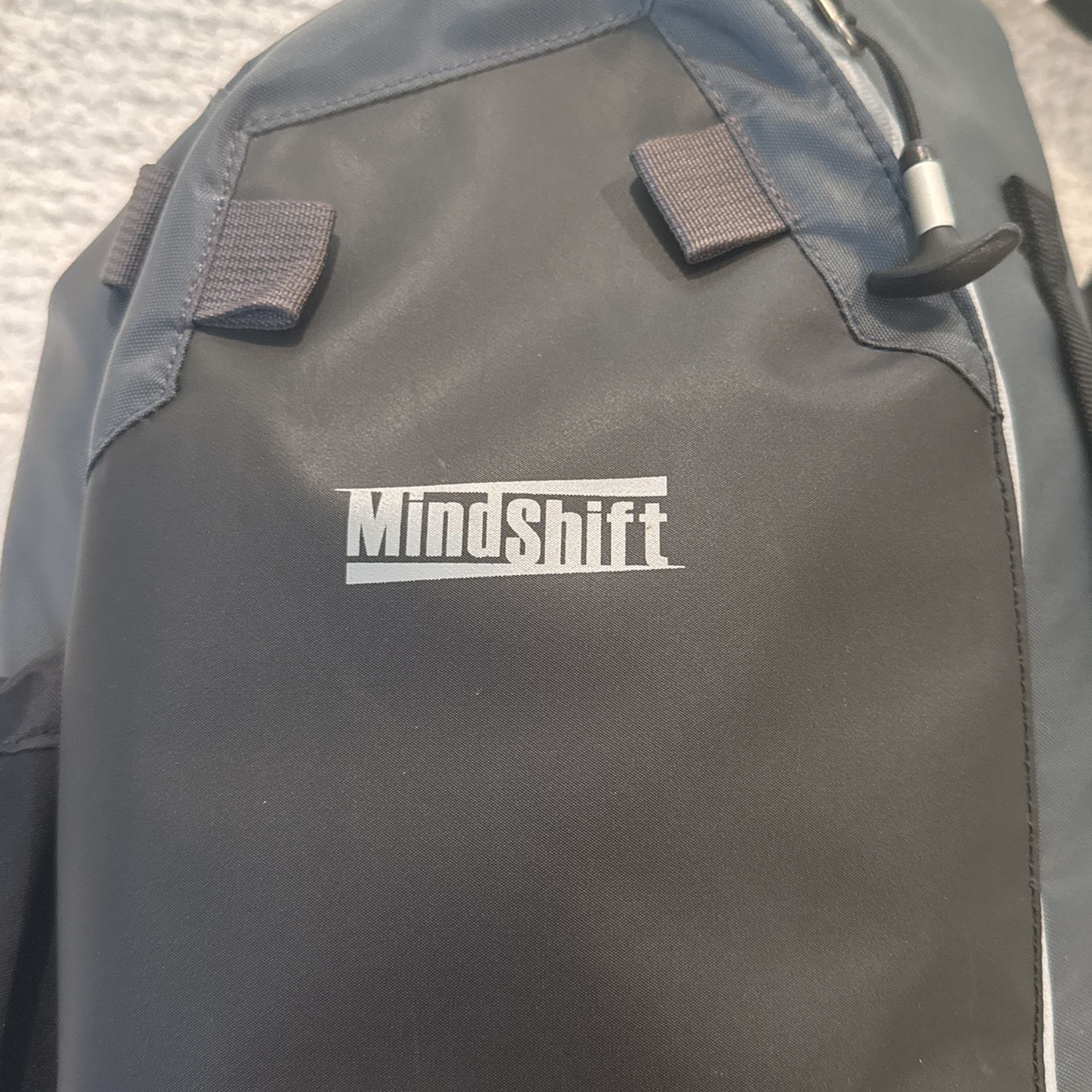Mind shift Photo Cross 10 Slingshot Bag