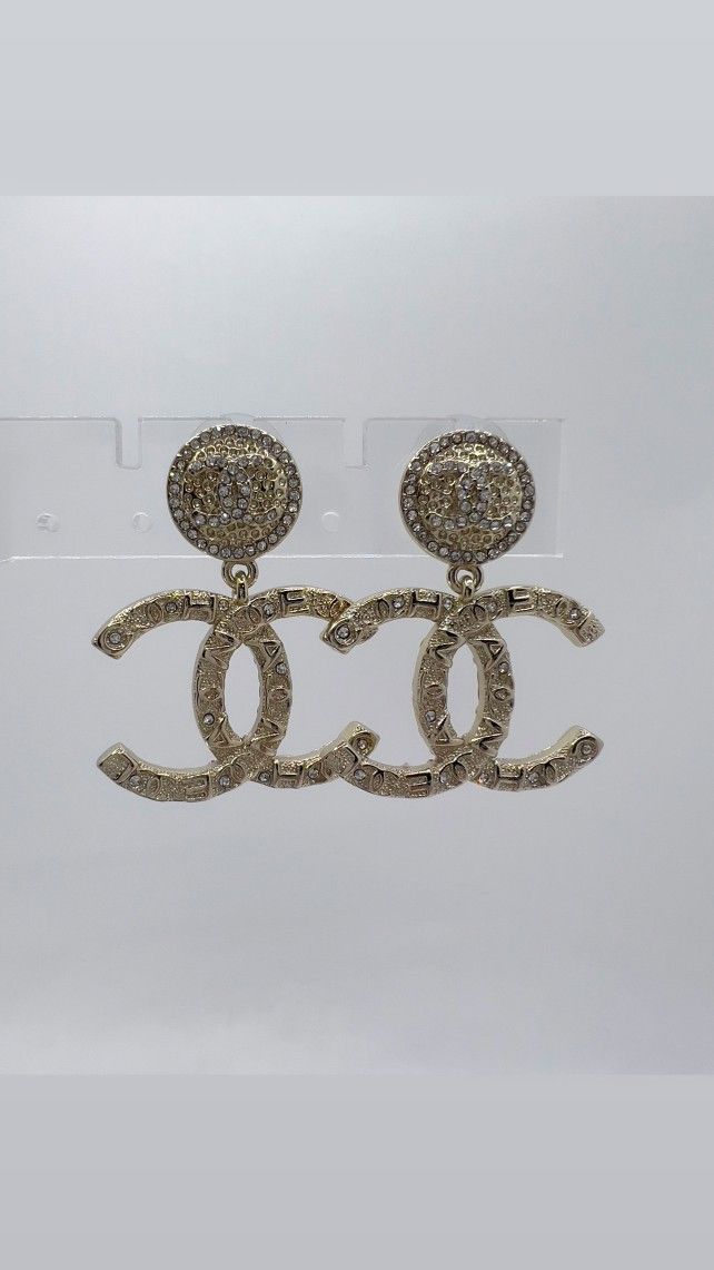 Beautiful Earrings $36