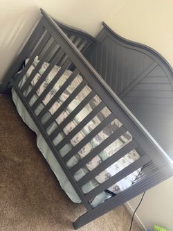 Baby crib