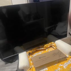40 Inch Tv And Stand For Sale