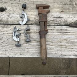 Plumbers Tools 