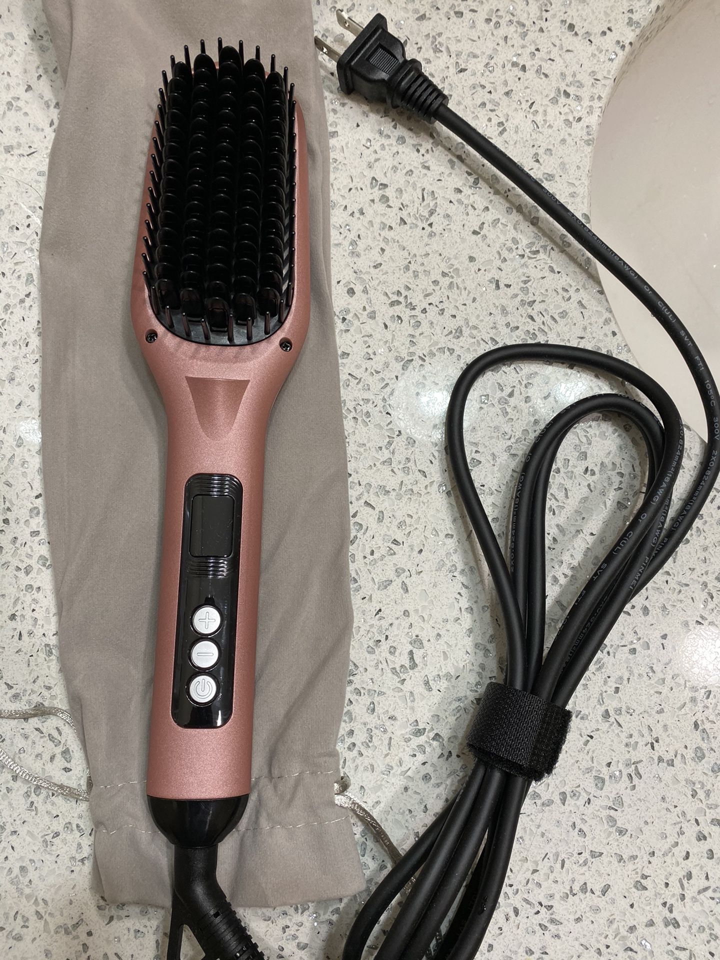 Hair straightener brush