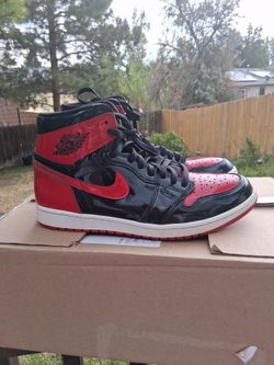 Patent bred 1s size 10 ordered from depop and the box is different