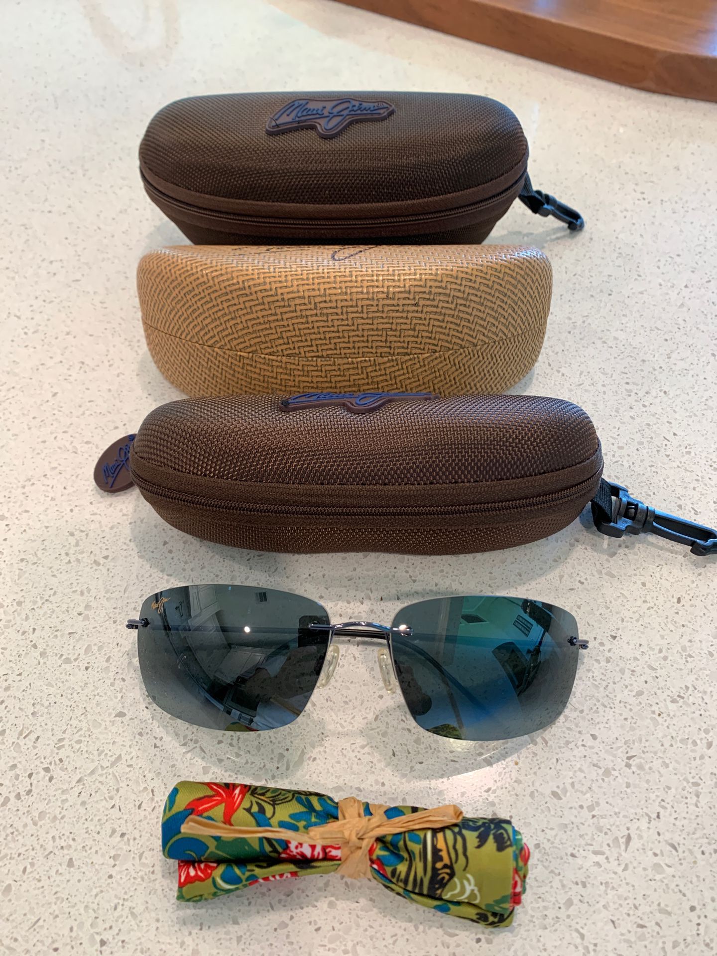 Maui Jim Frigate Sunglasses Brand New
