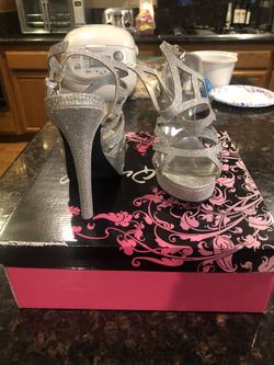 Evening shoes