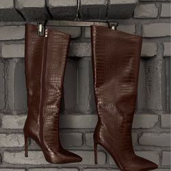 High heel boots