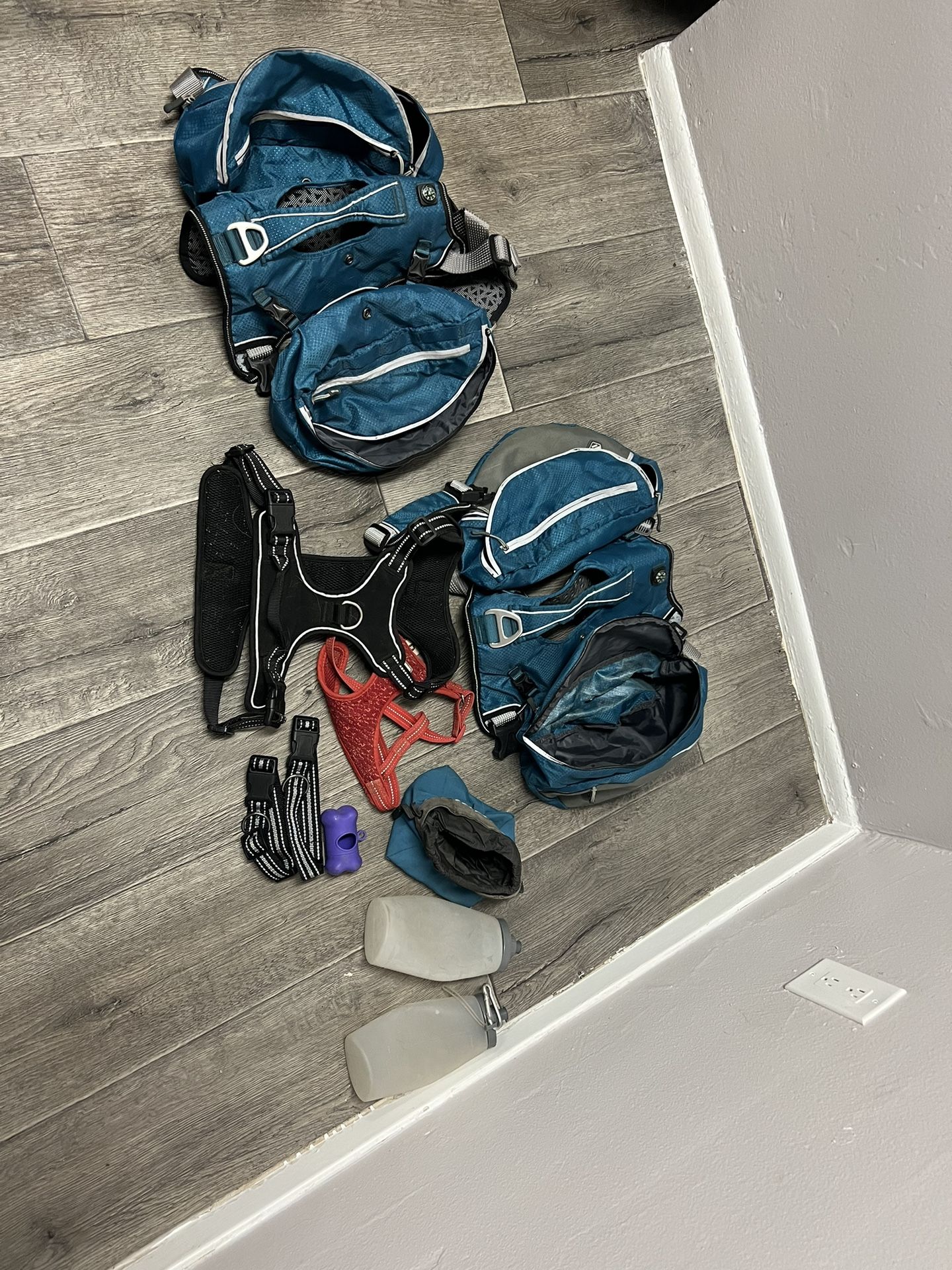Dog Crate And Dog Back Packs
