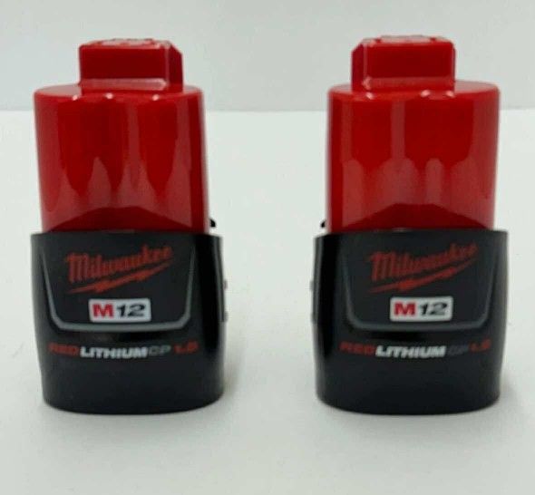Milwaukee New Battery 12M2x $80 Nuevas