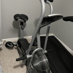 Elliptical Machine 