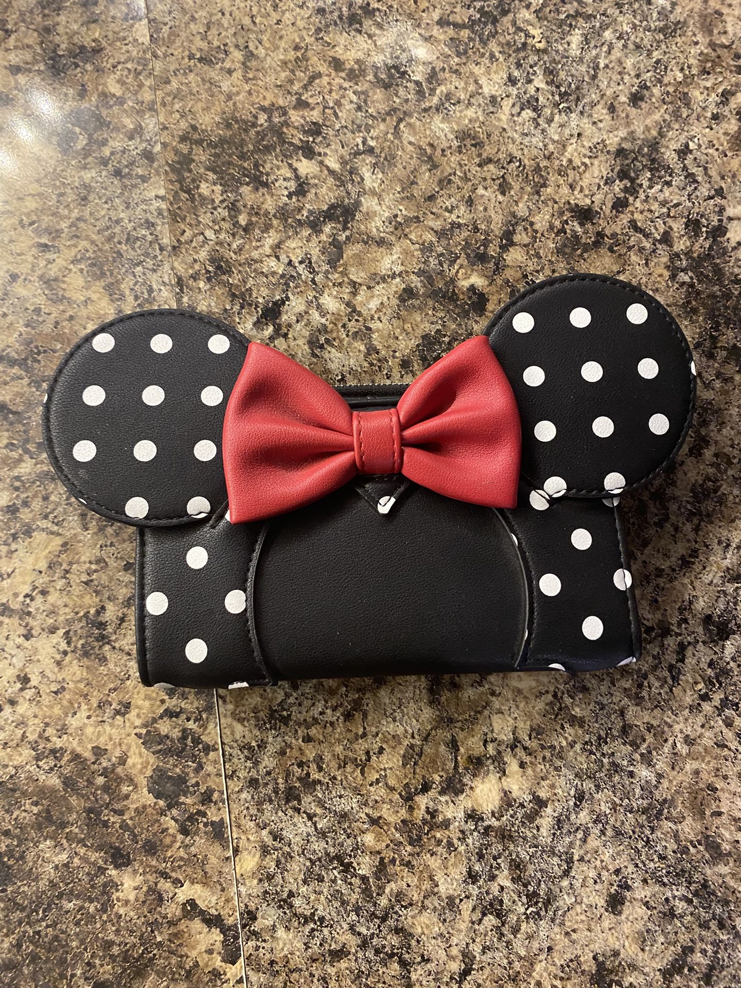 Minnie Mouse Loungefly Wallet
