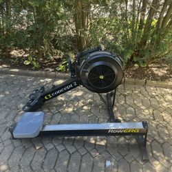 Concept 2 Ergometer (Rowing machine) Model D