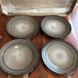 Four (4) Cambria by PFALTZGRAFF Dinner Plates