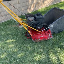 Mclane Lawnmower 