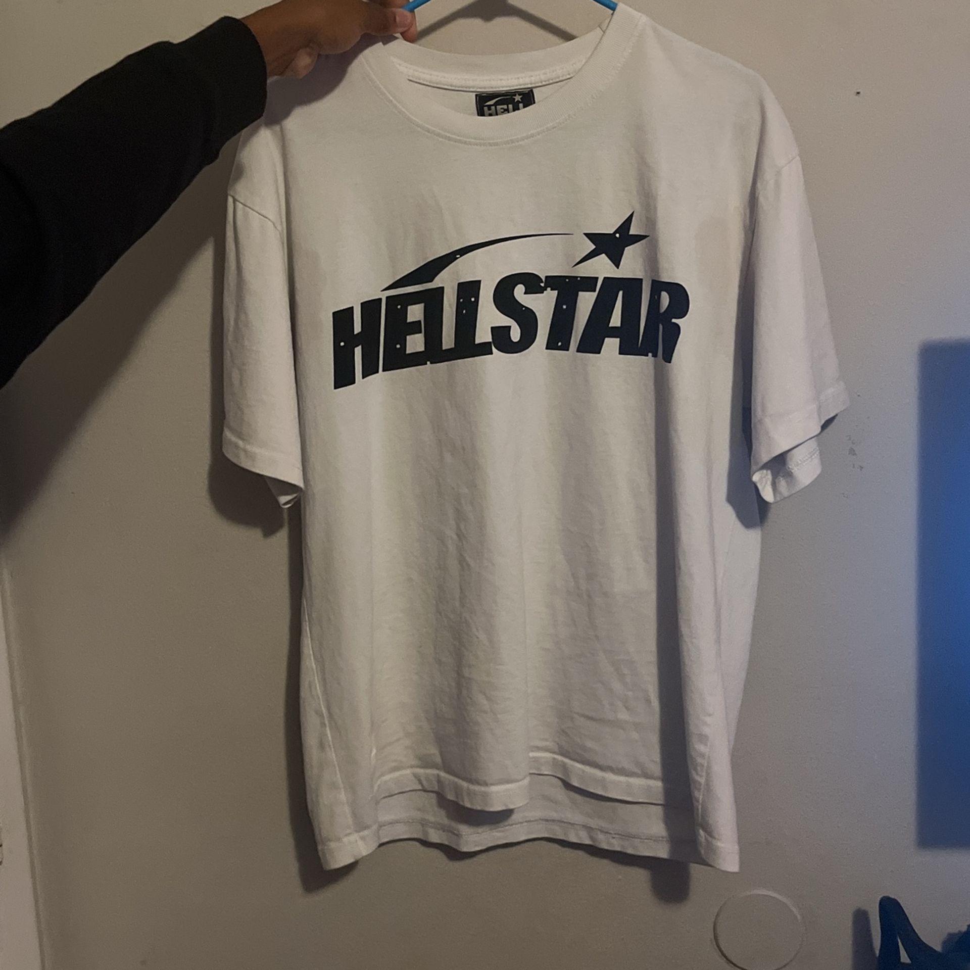 white hellstar shirt