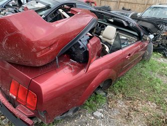 2005 Ford Mustang 4.0L motor