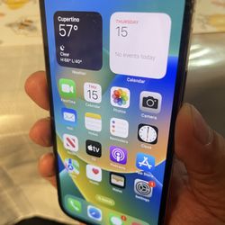 Working Perfectly Fine. Just Crack In The Back.  Read Description 