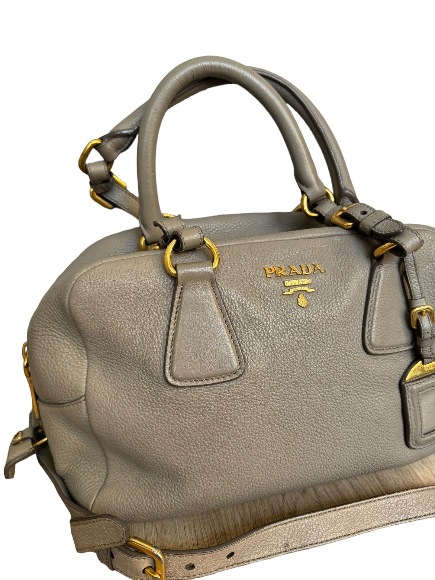 100% AUTHENTIC PRADA BAG. Prada large leather crossbody handbag/ prada bag, designer handbag, prada bag, prada crossbody bag, prada soft leather bag