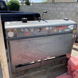 3500 Hrs I Got It Brand New It Runs And Welds Good