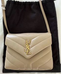 Authentic Bag Yves Saint Laurent Small size Good condition