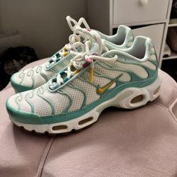 Size 7 air max 