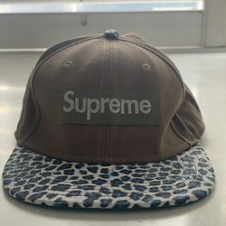 Supreme Hat