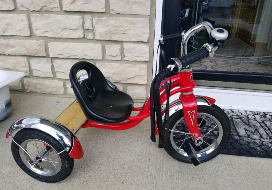 Schwinn tricycle