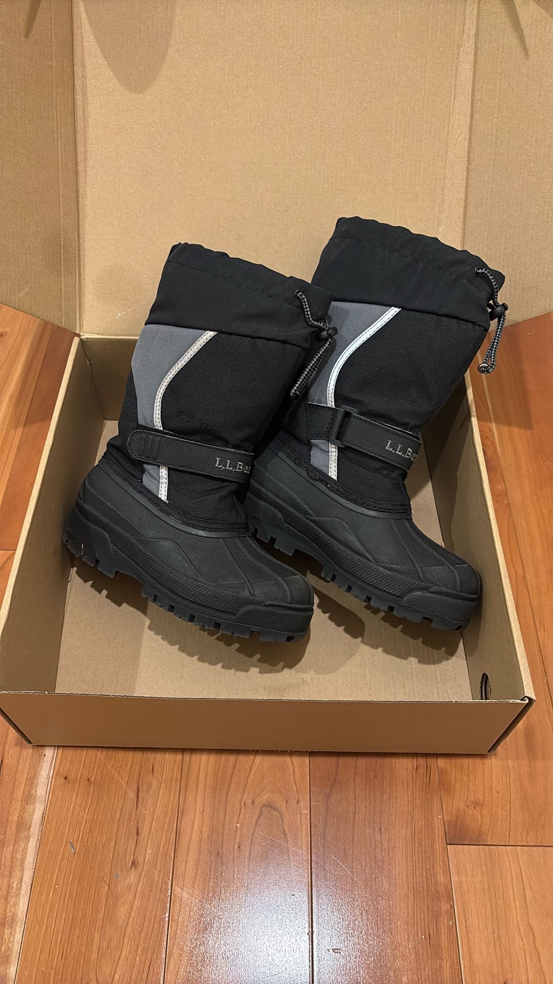 LL Bean Kids Snow Boots