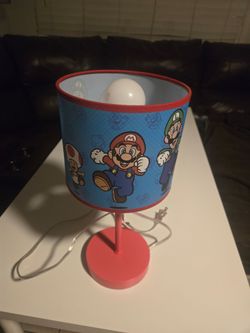 Super Mario Bros. Kids Table Lamp