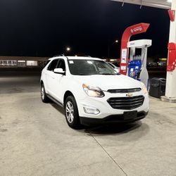 2017 Chevy Equinox LT Awd 
