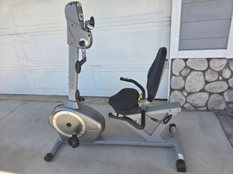Sunny Health & Fitness recumbent bike with arm exerciser