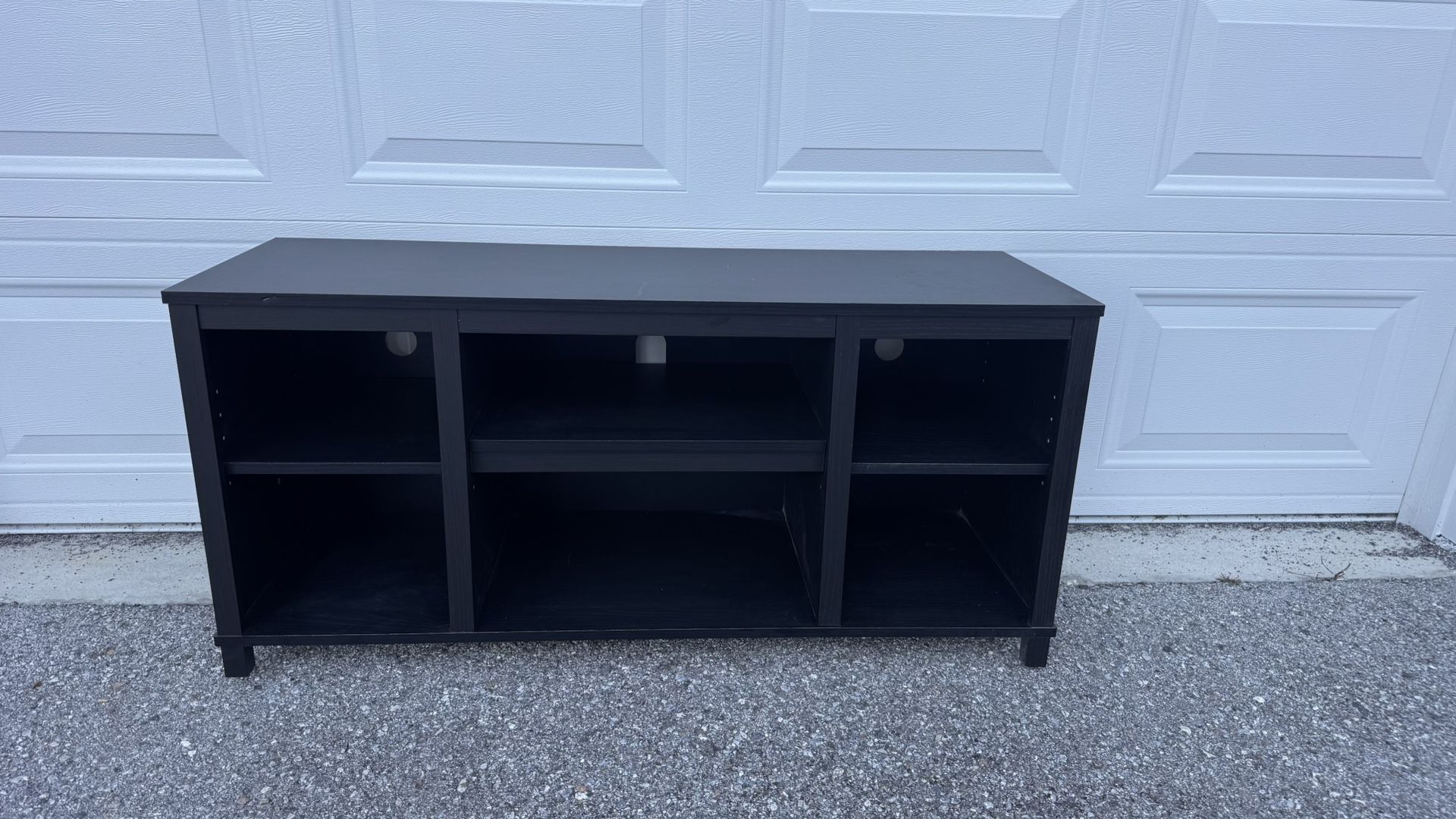 TV Stand / Entertainment Center