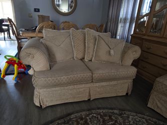 White sofa set