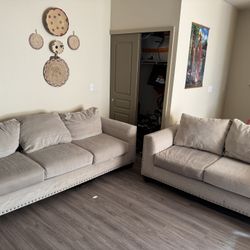Couch - 2 Piece - Free
