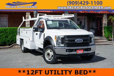 2017 Ford F-550 Chassis
