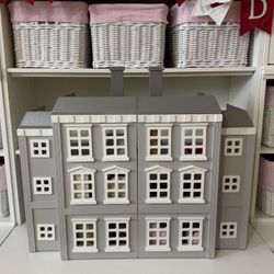 Pottery Barn Kids-PBK Doll Playhouse 