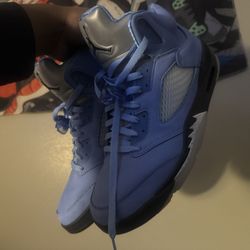 Jordan 5 UNC